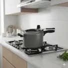 Panela De Pressão MTA 4,5 Litros Antiaderente Com Visor De Vidro Temperado E Fechamento Interno Original NF