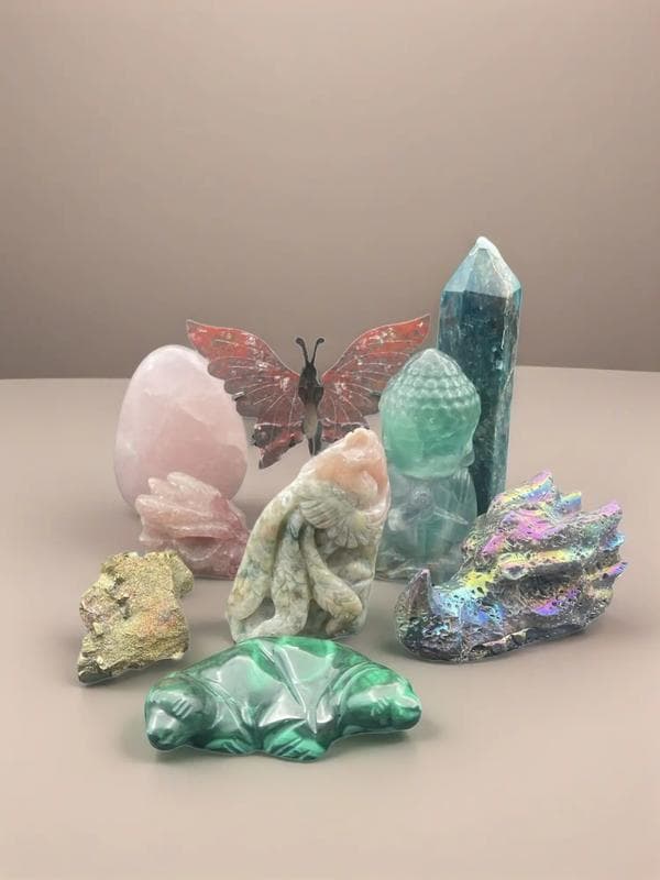 Crystalland auction natural crystal for collection and home decoration